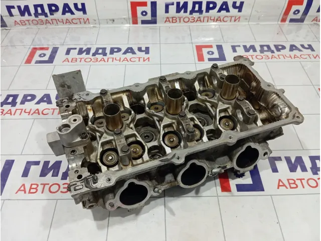 Головка блока (ГБЦ) правая Nissan Pathfinder 11040EA200