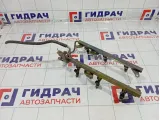 Топливная рампа (топливная рейка) Nissan Pathfinder 17521EA200