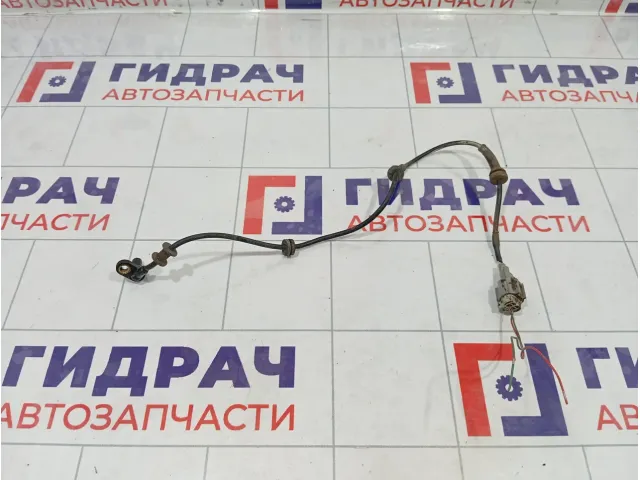 Датчик ABS передний Nissan Pathfinder