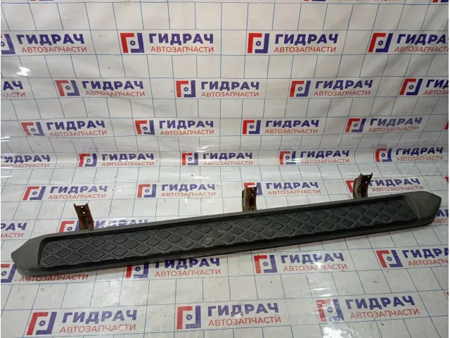Подножка правая Nissan Pathfinder 96100EA500