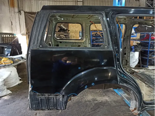 Крыло заднее правое Nissan Pathfinder