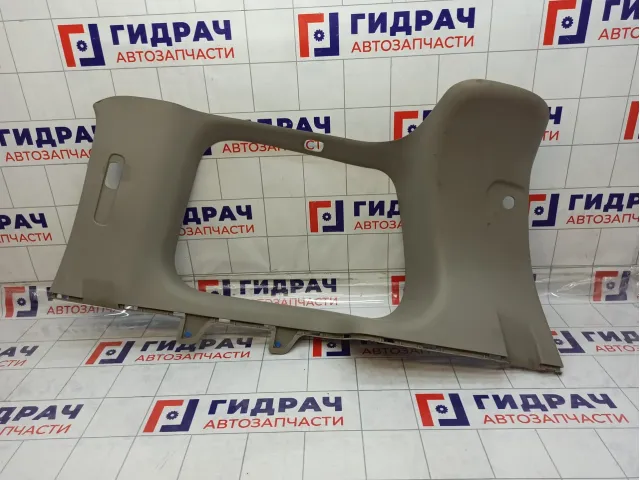 Обшивка багажника задняя правая Nissan Pathfinder 84940EB602