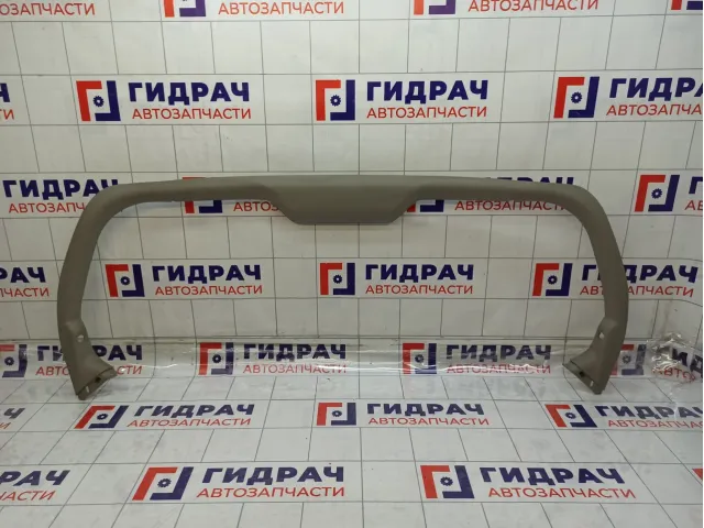 Обшивка двери багажника Nissan Pathfinder 90900EB302