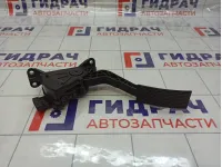Педаль газа Nissan Pathfinder 18002EA000