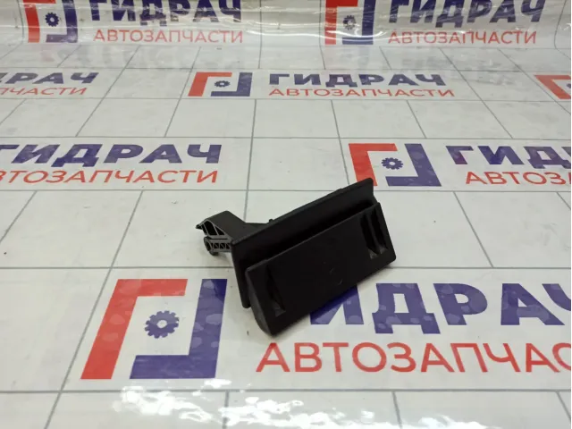 Ручка двери багажника наружная Nissan Pathfinder 90606EA500