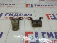 Петли двери задней левой Nissan Pathfinder