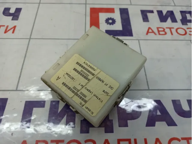 Блок электронный Nissan Pathfinder 98800EB300