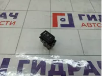 Кнопка обогрева сидений правая Nissan Pathfinder 25500AX600