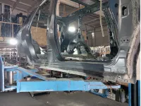 Порог со стойкой Nissan Pathfinder