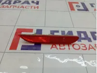 Отражатель в бампер правый Nissan Pathfinder 26560JJ90A