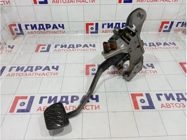 Педаль тормоза Nissan Patrol (Y62) 465011LA1B