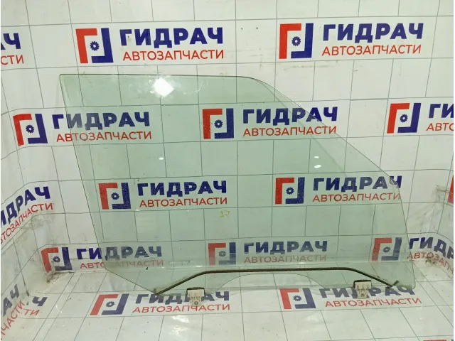 Стекло двери переднее правое Nissan Patrol (Y62) 803001LA0A