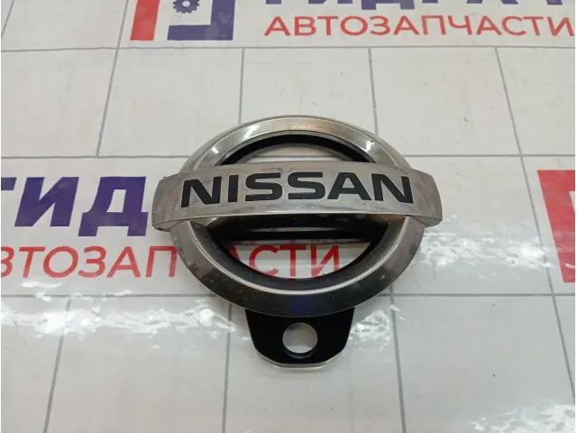 Эмблема Nissan Patrol (Y62) 623821LB0A