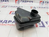 Резонатор воздушного фильтра Nissan Patrol (Y62) 165761LA0A