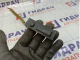 Кнопка открывания багажника Nissan Patrol (Y62) 253801LA0A