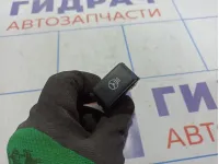 Кнопка обогрева рулевого колеса Nissan Patrol (Y62) 25193-9N00A