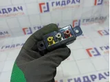 Разъем AUX Nissan Patrol (Y62) 28318-4P000