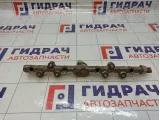 Рейка топливная (рампа) левая Nissan Patrol (Y62) 17522-1LA0A