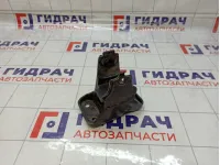 Кронштейн двигателя левый Nissan Patrol (Y62)