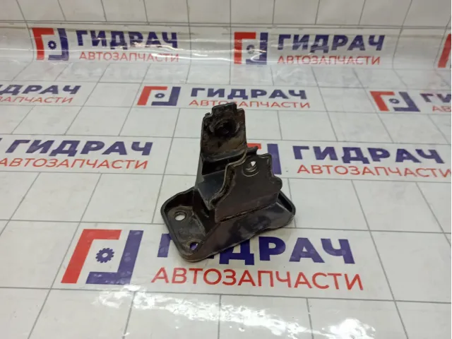 Кронштейн двигателя левый Nissan Patrol (Y62)