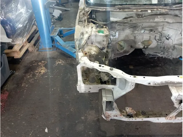 Лонжерон передний правый Nissan Primera (P12)