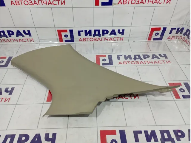 Обшивка стойки задней правой верхняя Nissan Primera (P12) 76935-AU001