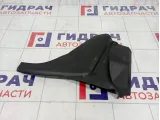 Накладка центральной консоли правая Nissan Primera (P12) 68920-AU000