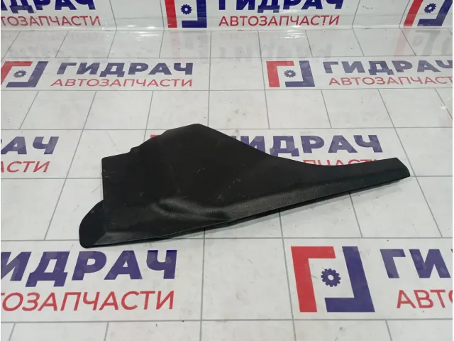 Накладка центральной консоли левая Nissan Primera (P12) 68921-AU000