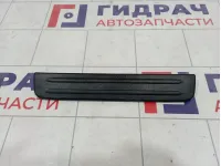 Накладка порога внутренняя задняя правая Nissan Primera (P12) 769B2-AU000