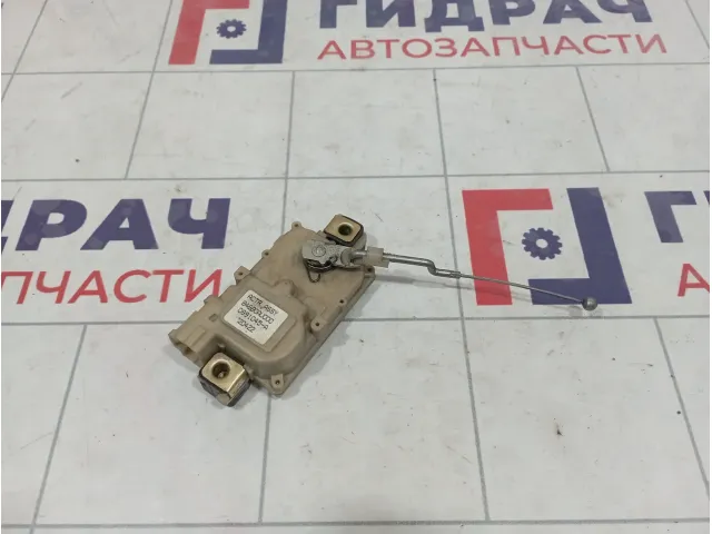 Активатор замка багажника Nissan Primera (P12) 84680-AU000