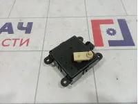 Моторчик заслонки отопителя Nissan Primera (P12) 27732-4M400