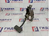 Педаль тормоза Nissan Primera (P12) 46501-AU110