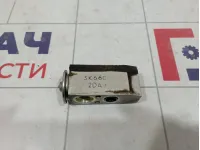 Клапан кондиционера Nissan Primera (P12) 92200-AU400