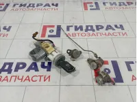 Замок зажигания Nissan Primera (P12)