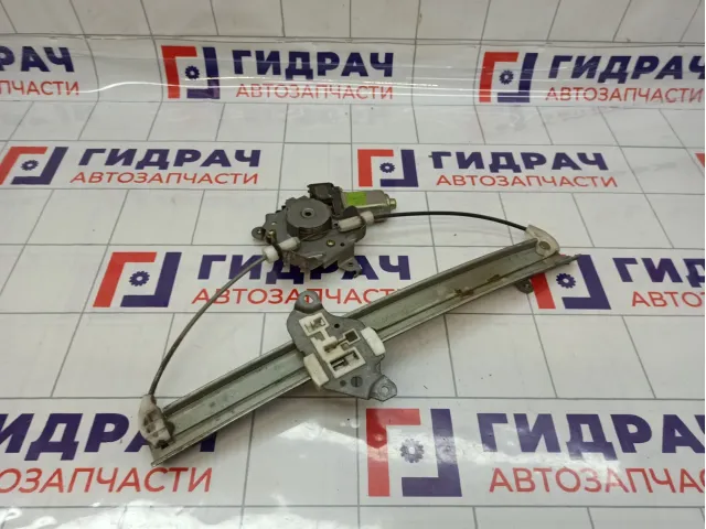 Стеклоподъемник электрический задний левый Nissan Primera (P12) 82721-AU002