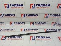Накладка стекла заднего правого Nissan Primera (P12) 82820-AU000