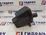 Резонатор воздушного фильтра Nissan Primera (P12) 16585-6N205