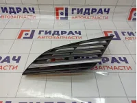 Решетка радиатора левая Nissan Primera (P12) 62330-AU000