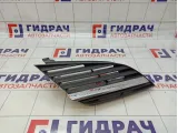 Решетка радиатора правая Nissan Primera (P12) 62320-AU000