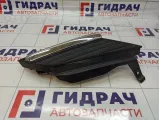 Решетка радиатора правая Nissan Primera (P12) 62320-AU000