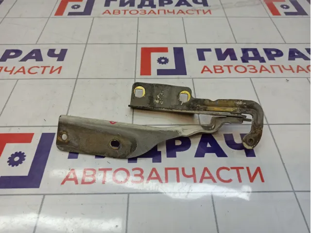 Петля капота правая Nissan Primera (P12) 65400-AU000