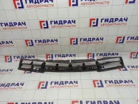 Решетка в бампер центральня Nissan Primera (P12) 62254-AU000