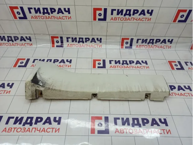 Накладка порога наружная задняя правая Nissan Primera (P12) 76856-AU008