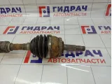 Привод передний правый Nissan Primera (P12) 39100-AU415