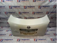 Крышка багажника Nissan Primera (P12) H4300-AU0MF