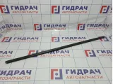 Накладка стекла переднего правого Nissan Primera (P12) 80820-AV600