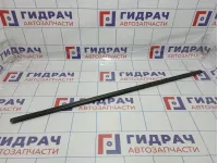 Накладка стекла переднего правого Nissan Primera (P12) 80820-AV600