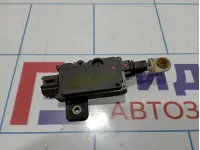 Активатор замка багажника Nissan Primera (P12) 84680-AV600
