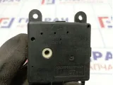 Моторчик заслонки отопителя Nissan Primera (P12) 27732-AV600