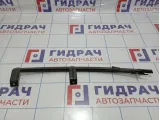 Направляющая стекла двери передняя правая Nissan Primera (P12) 80214-AV600